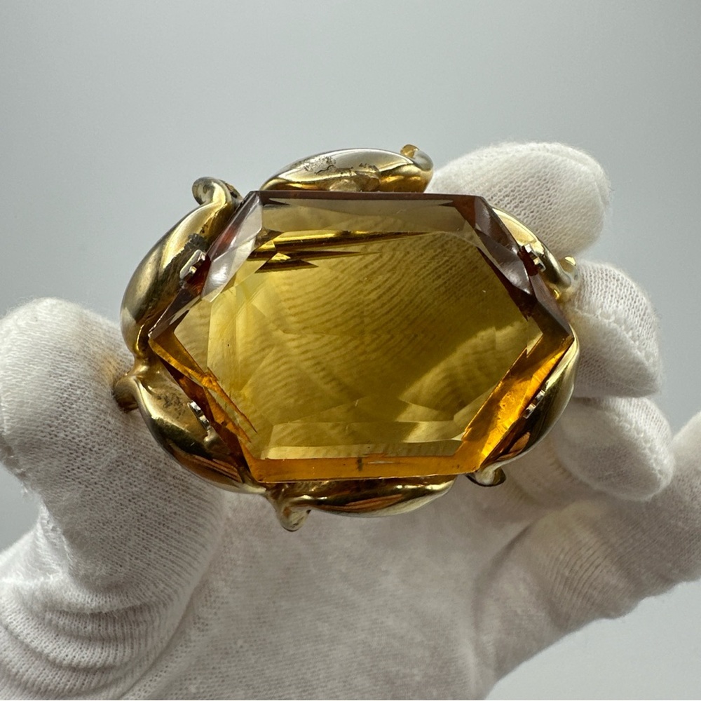 Vintage Large brooch/pendant Imitation Amber, Gold‎ Plated  #635